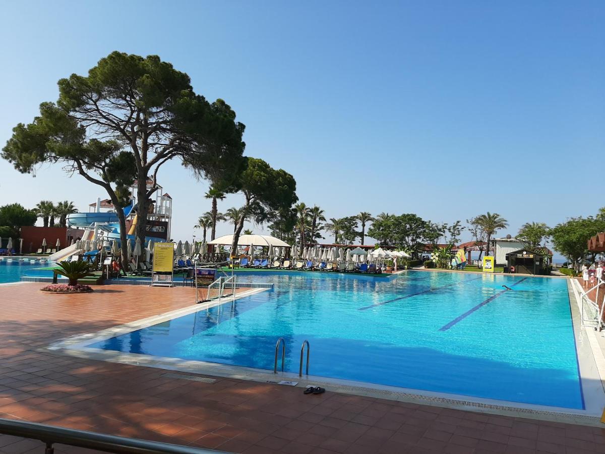 Tth Belek Imperial Hotel Exterior photo